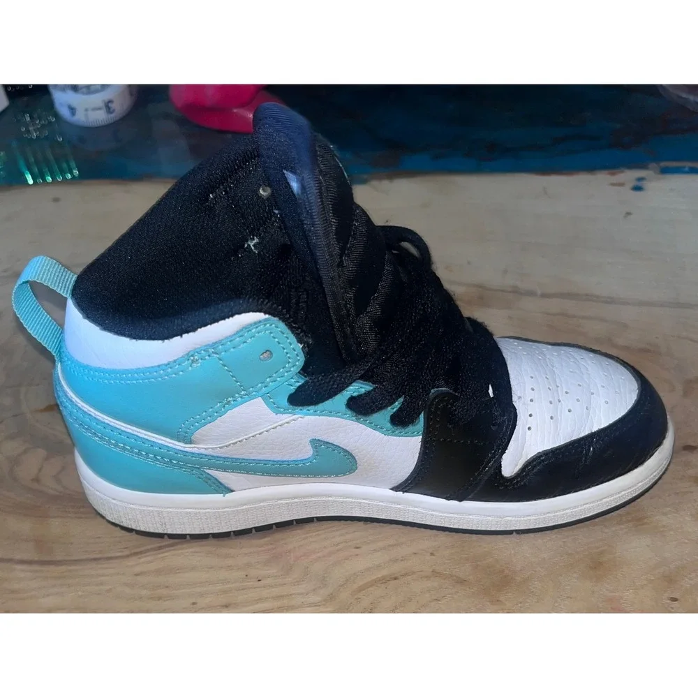 Jordan 1 Mid Tropical Twist White Black Teal Sneakers 640734-132 Size 1Y